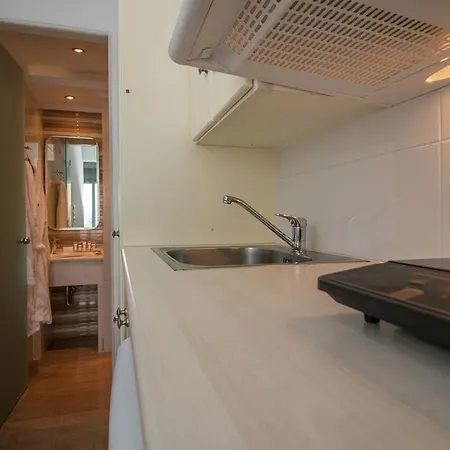 Michaella Apartamento Pláka