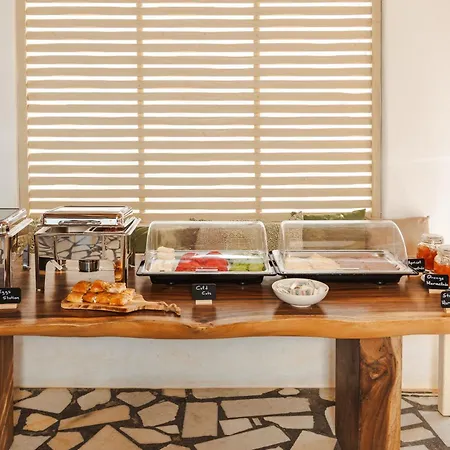 Michaella Apartament *